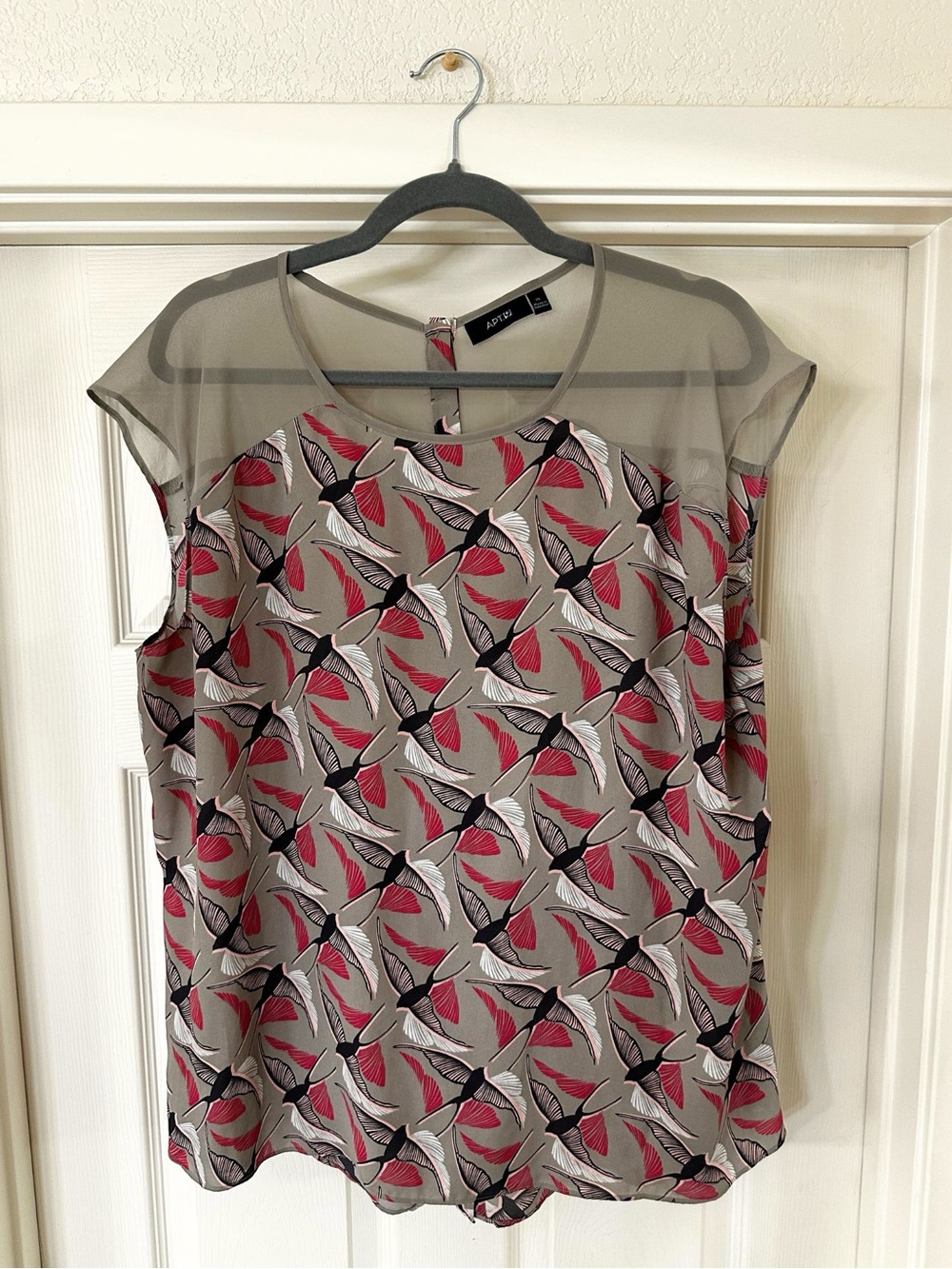 Apt. 9 Cap Sleeve Top with Sheer Yoke in Art Deco Bird Print, XL